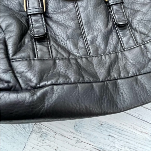 BOC BLACK LEATHER LARGE CROSS ODY PURSE HANDBAG ADJUSTABLE STRAP POCKETS - Picture 13 of 14